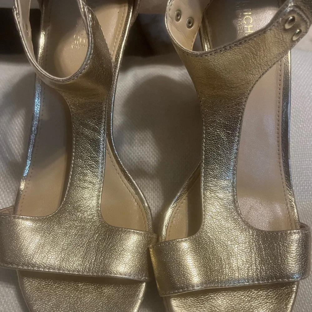 Michael Kors Gold Leather Stiletto Wedge Sandals with Zipper - Picture 4 of 7